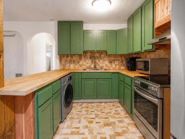 3215 44Th Street 3