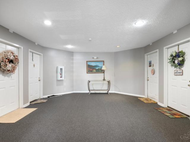 3216 Heritage Square Drive
