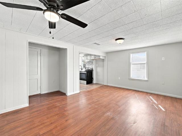 3216 Pewitt Drive