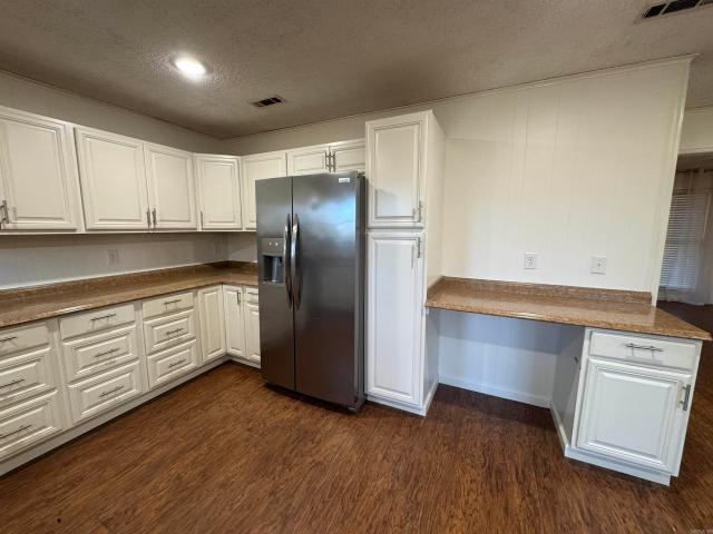 3218 Ward Drive