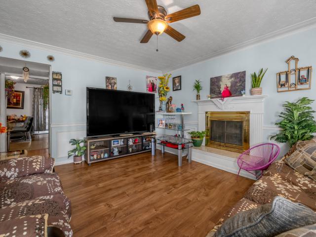 3219 Aqueduct Drive