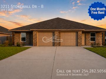 3211 Stonewall Dr, 3 beds, 2 full baths
