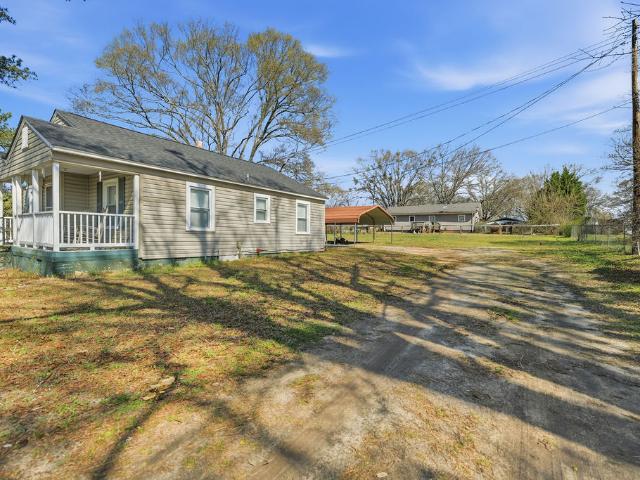 3212 Dixon Road