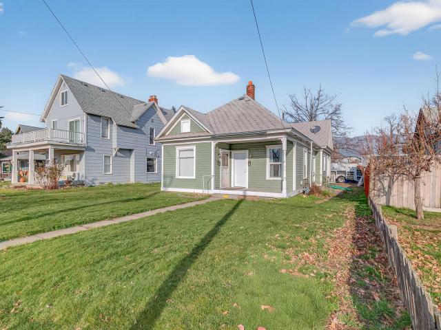 321 2nd Ave