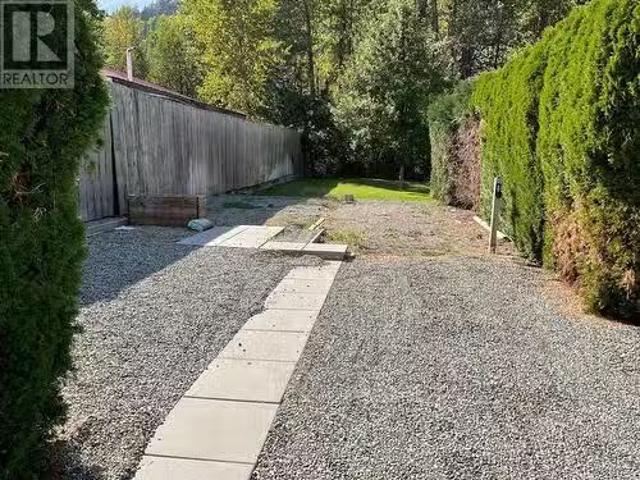321 Copper Avenue Unit# 1, Greenwood, BC, V0H 1J0 vacant lan.