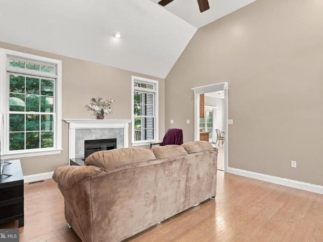 321 Chestnut Circle