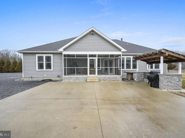 321 blue heron road, dover, us, de