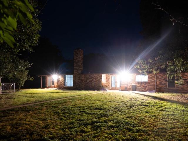321 Grissom Drive