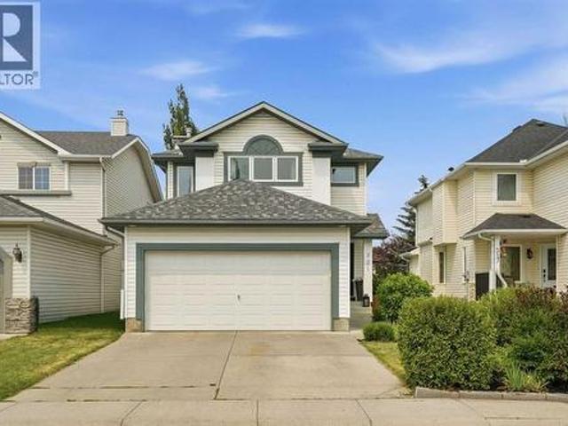 321 Douglas Ridge Circle Se, Calgary, AB, T2Z 3H5 house for sale | Listing ID A2329 | Royal LePage