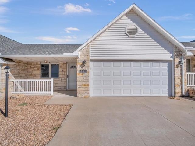 321 E 12th St Apt 106, Newton, KS 67114