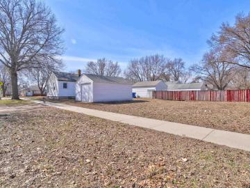 321 E 14th Street