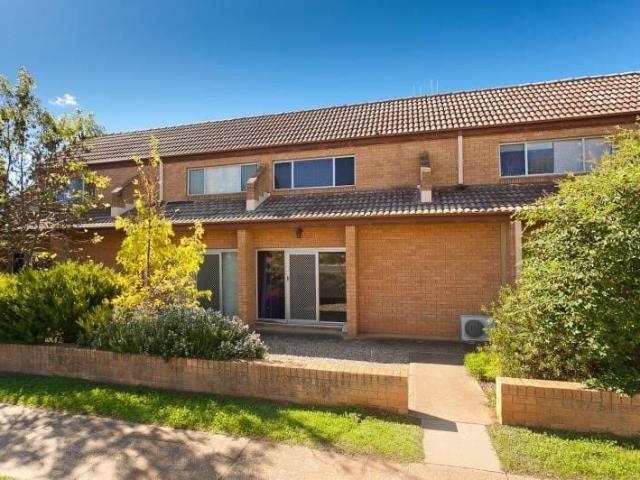 3/21 Morton Street, Queanbeyan