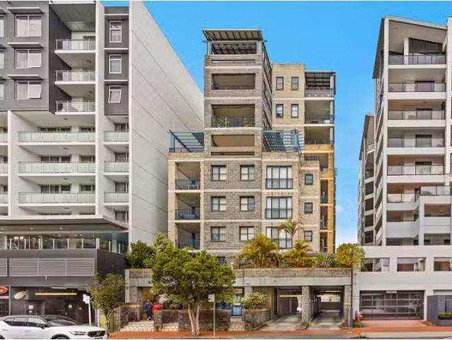 3/21 Market Street, Wollongong Apartment for rent Listed by D.