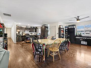 321 N 7th St