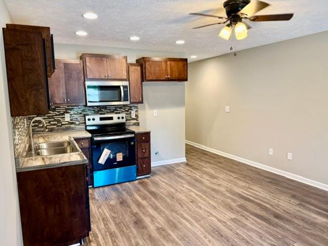 321 s Gentry St
