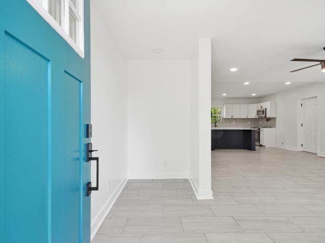 321 S High Street