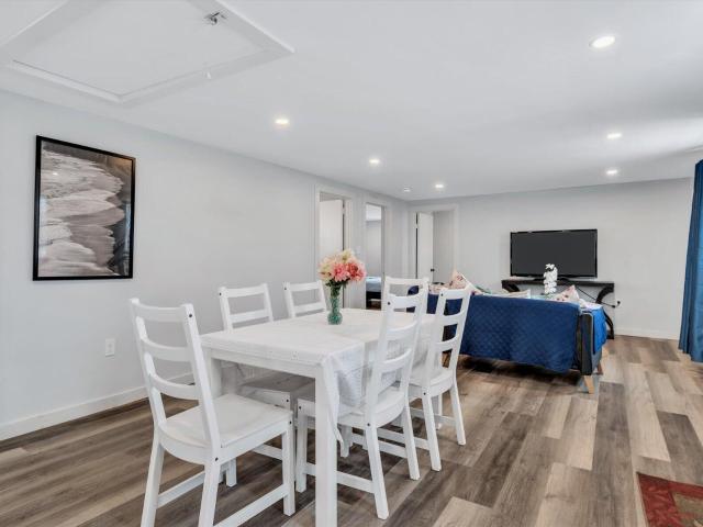 321 Shore Road UNIT 15s