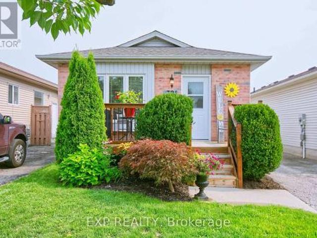 321 Simpson Crescent, London East I, ON, N5V 2T7 house for sale | Listing ID X13665 | Royal LePage