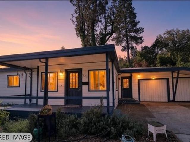 321 Pine St, Willits, CA 95490
