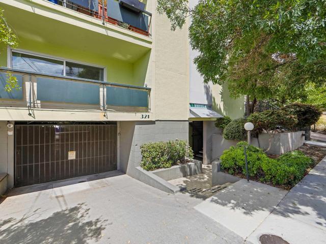 321 Warwick Ave 303