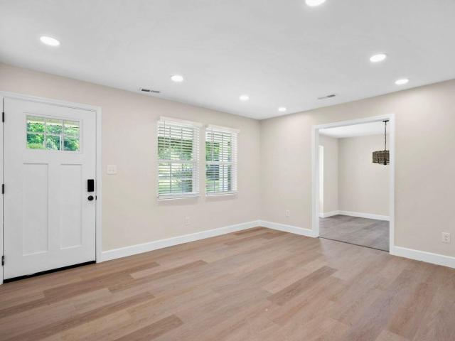 321 Whitmire Circle