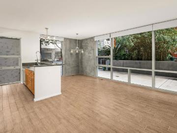 321 Tenth Ave, Unit 201, San Diego, CA 92101 | MLS #PTP2600