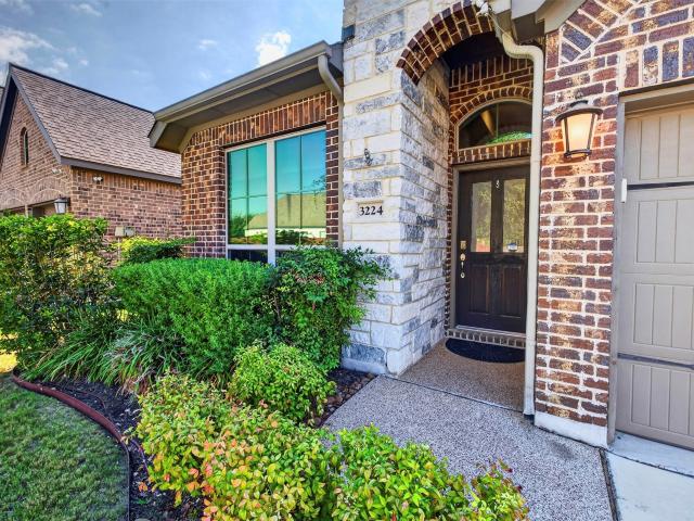 3224 Arroyo Del Sol