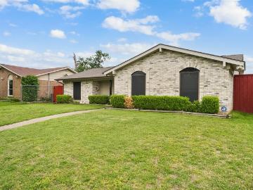 3224 Rockne Lane