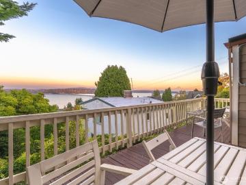 3224 S Lane St, Seattle, WA 98144 | MLS #2341
