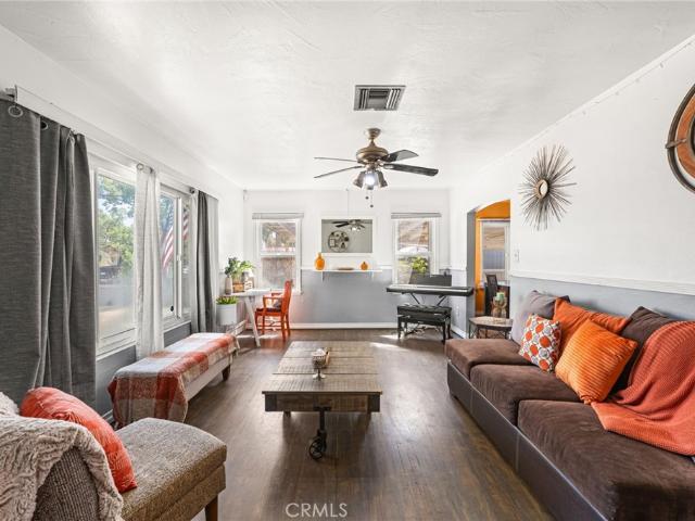 3228 Sepulveda