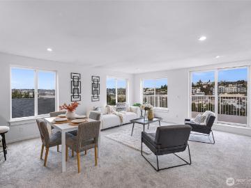 3228 21st Ave W, Unit 300, Seattle, WA 98199 | MLS #2471
