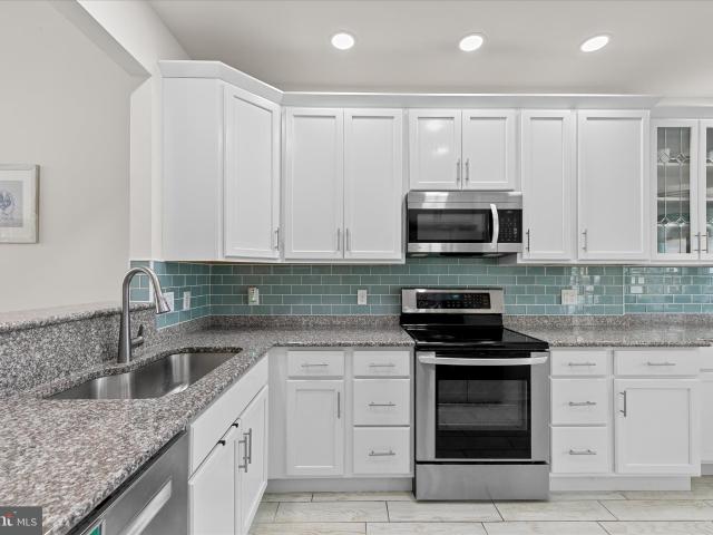 32298 Turnstone Ct, Millsboro, DE 19966 | MLS #DESU2101