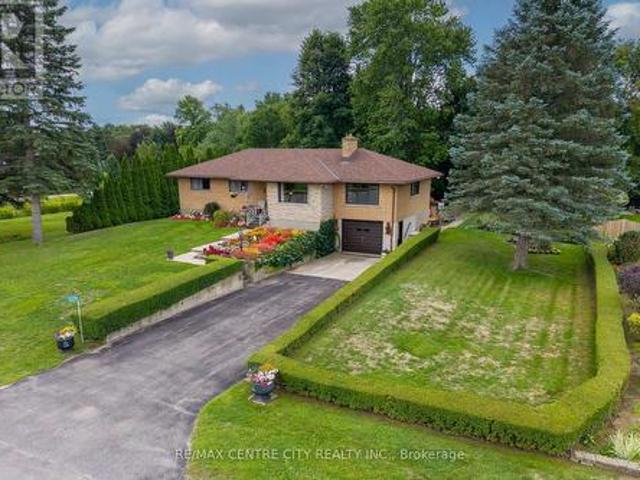 3229 Napperton Drive, Strathroy Caradoc Nw, ON, N7G 3H8 house for sale | Listing ID X13690 | Royal LePage