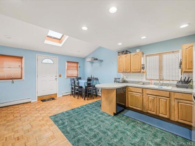 3229 Glennon Place