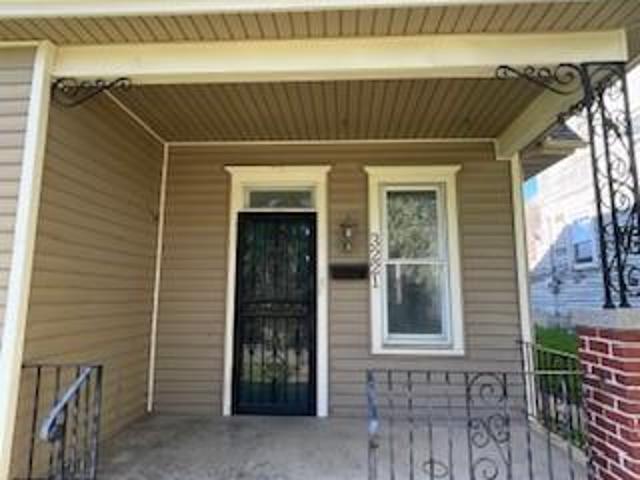 3221 Mitchell Avenue