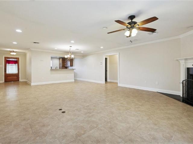 3221 Riverland Drive