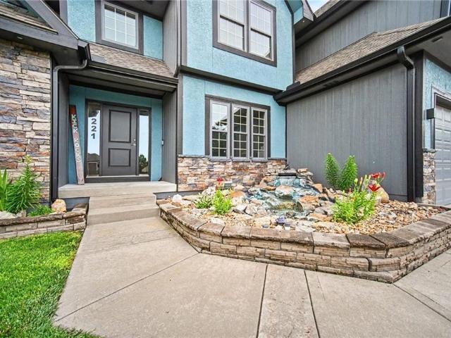 3221 S Mize Ridge Court