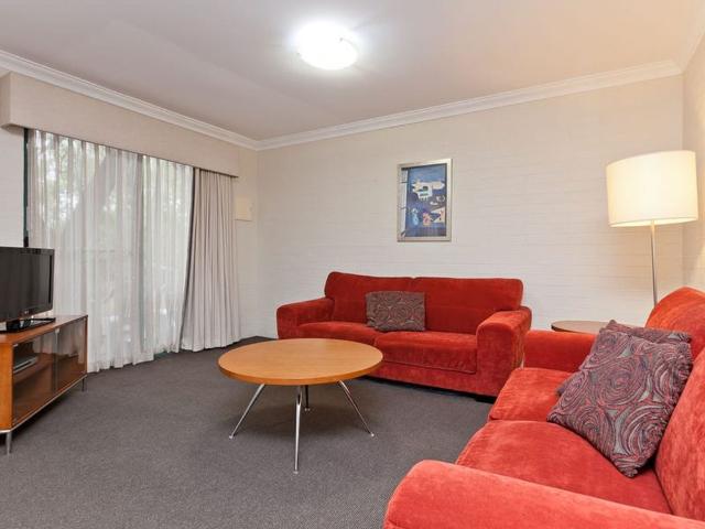 32/222 Hay Street, Subiaco