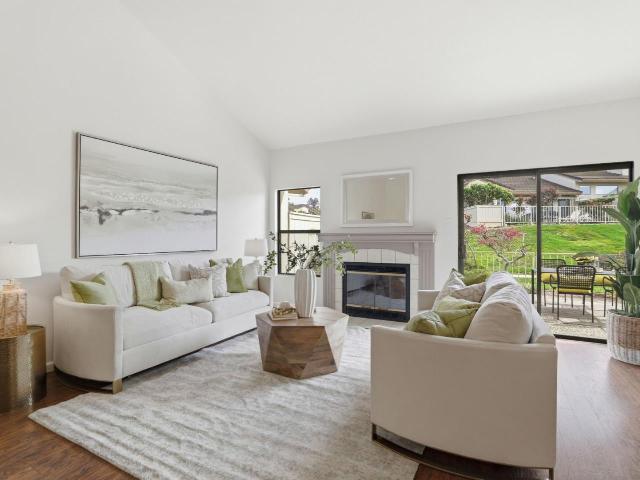 3222 Lake Albano Circle