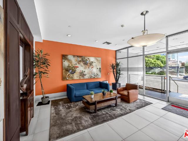 3223 W 6th Street 305