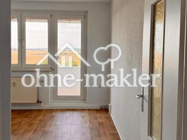 322 € | 69 qm | 4 ZKB Balkon | Günstige Fernwärme