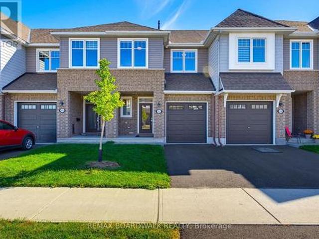 322 Cosanti Drive, Ottawa, ON, K2S 2W6 house for sale | Listing ID X13874 | Royal LePage