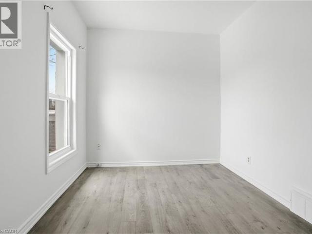 322 BARTON Street E Unit# 4, Hamilton, Ontario, L8L2X7