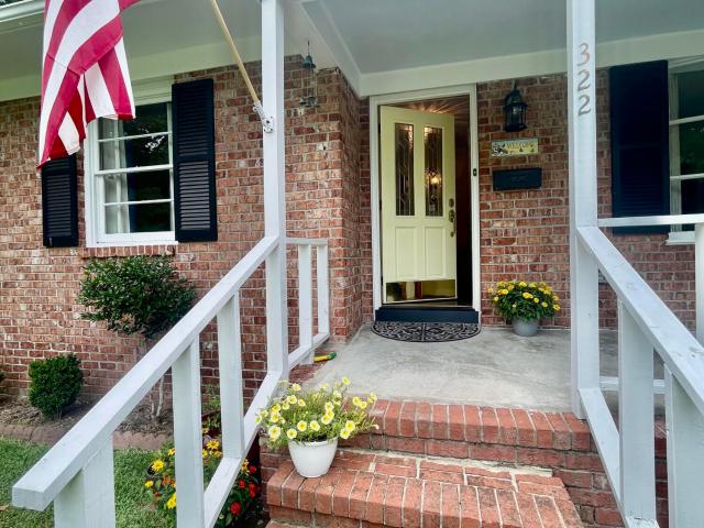 322 Forest Grove Avenue