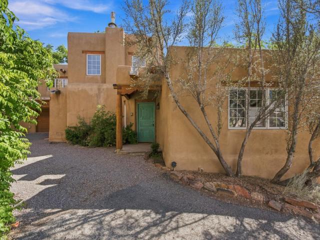 322 Magdalena Road 9