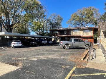 322 S Waco St, Weatherford, TX 76086 | MLS #21126