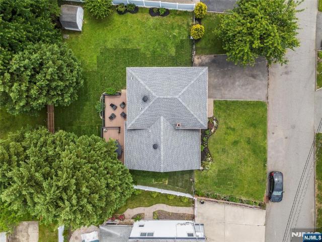 322 Scharer Avenue