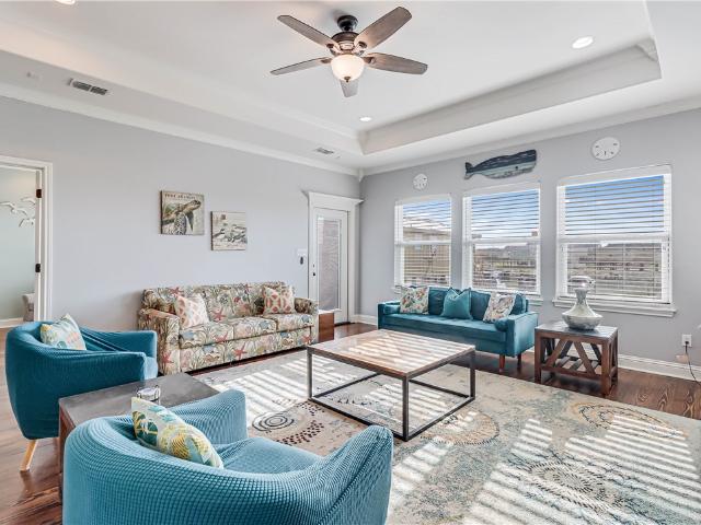 322 Paradise Pointe Dr, Port Aransas, TX 78373 | MLS #447201