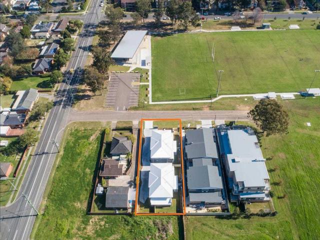 3/22 Paskin Street Kingswood
