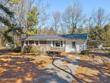 322 Pineshoal Drive